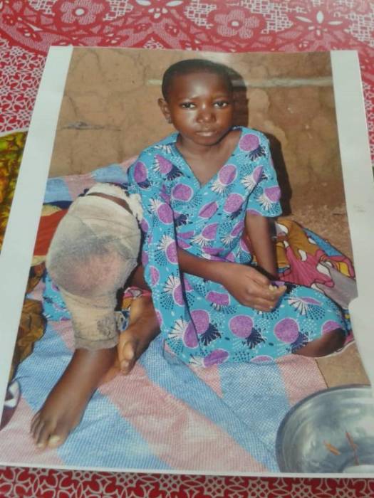 Tielourgo quand son papa est venu au Centre des Handicapés Don Orione